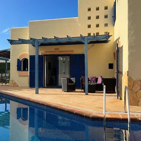 Casa May